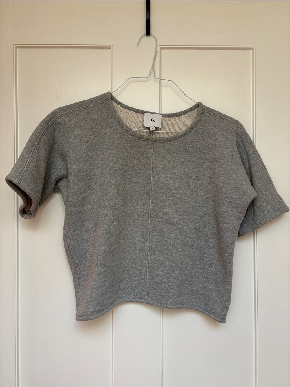GOOP Gray Cropped Short-Sleeve Sweatshirt